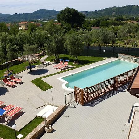 La Fonda Casa Vacanze-Appartamenti Con Piscina Santo Stefano di Magra Exterior foto