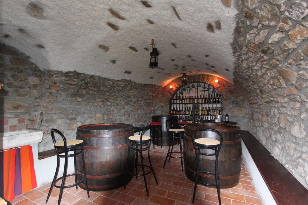 La Fonda Casa Vacanze-Appartamenti Con Piscina Santo Stefano di Magra Exterior foto